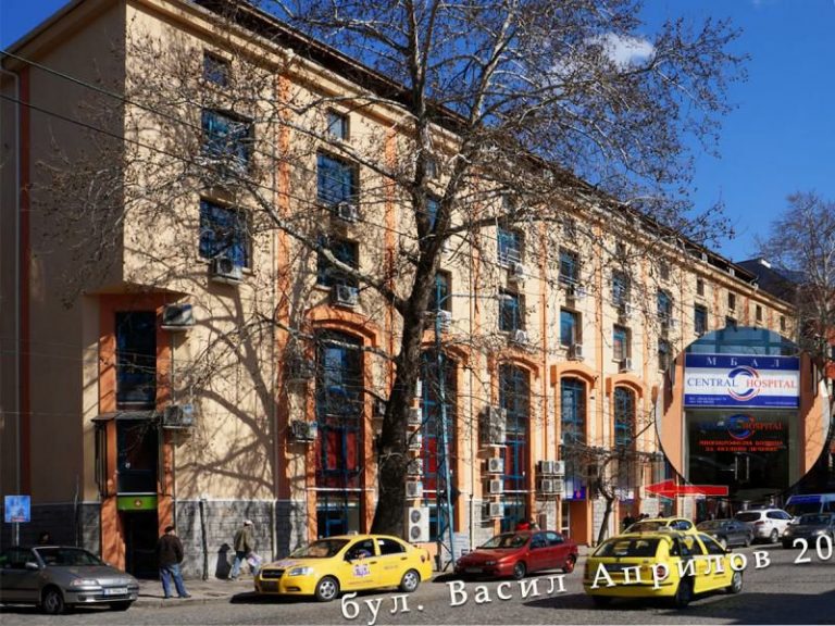 Уред от секретна космическа програма във верига болници „Медлайн-Централ Хоспитал“