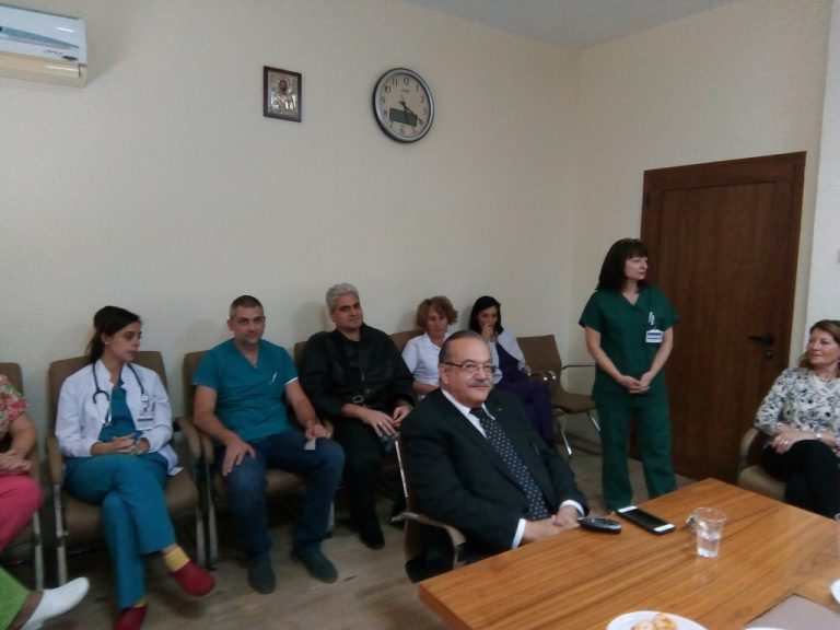 Известен малтийски професор гостува  на Клиниката по акушерство и гинекология  на УМБАЛ „Свети Георги“