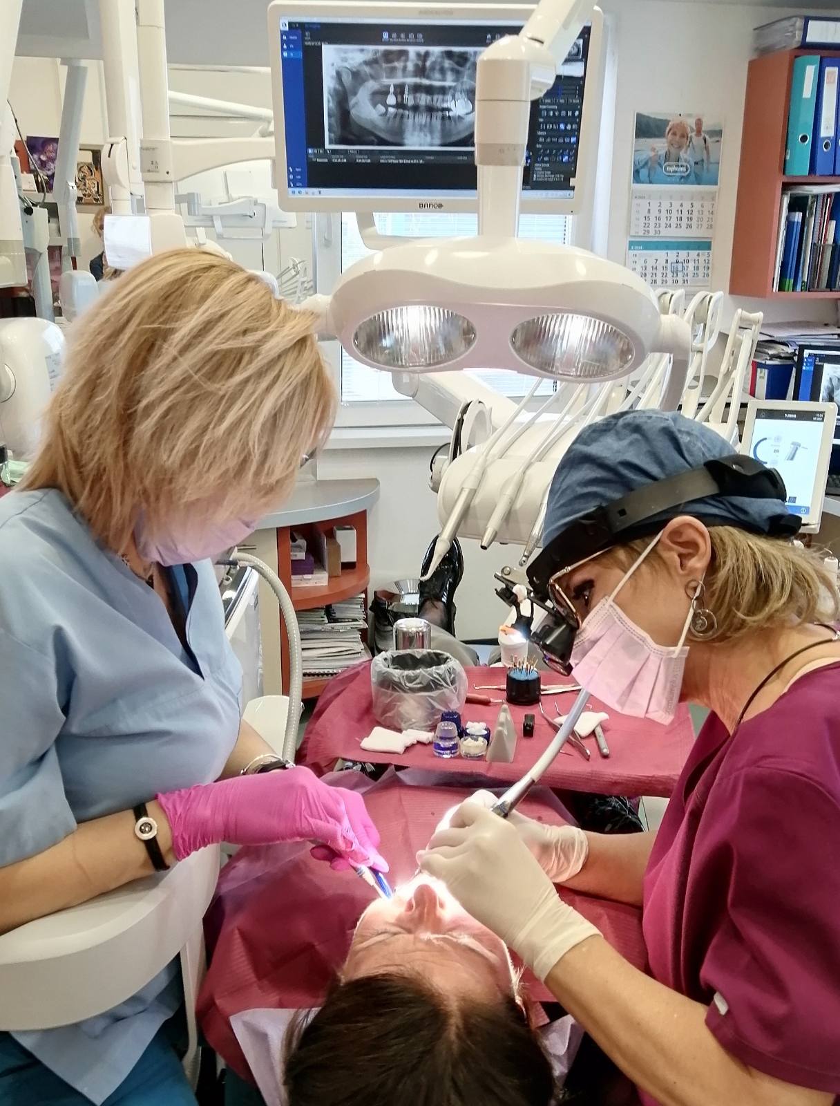 В „Медикус Алфа”: Революционен дентален юнит осигурява диагностика и лечение в един апарат