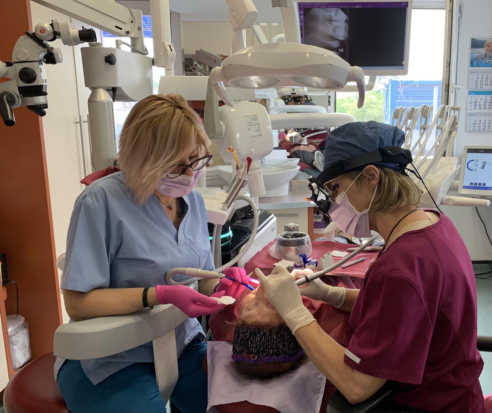 В „Медикус Алфа”: Революционен дентален юнит осигурява диагностика и лечение в един апарат