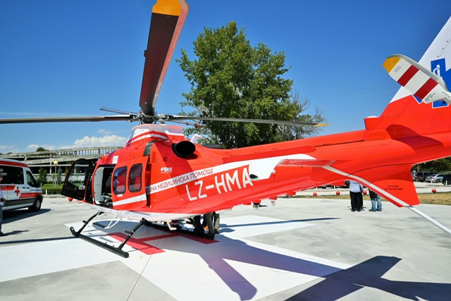 С полет на медицински хеликоптер откриха първото болнично вертолетно летище в УМБАЛ ”Свети Георги” ЕАД