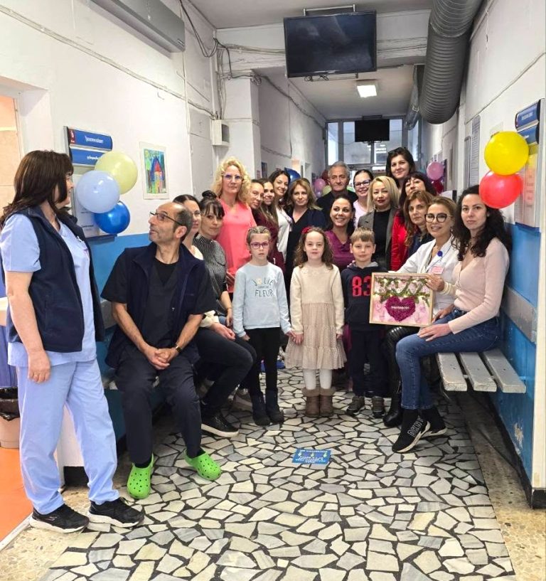 Децата от ДГ „Мирослава“ зарадваха лекарите от КОЦ – Пловдив по случай Световния ден на здравето