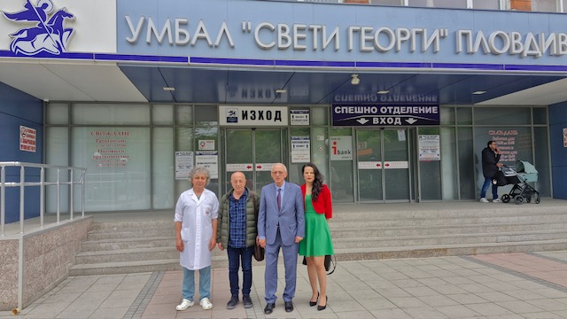 Министър Кирилов посети УМБАЛ "Свети Георги" и се срещна с пациентите от Кочани