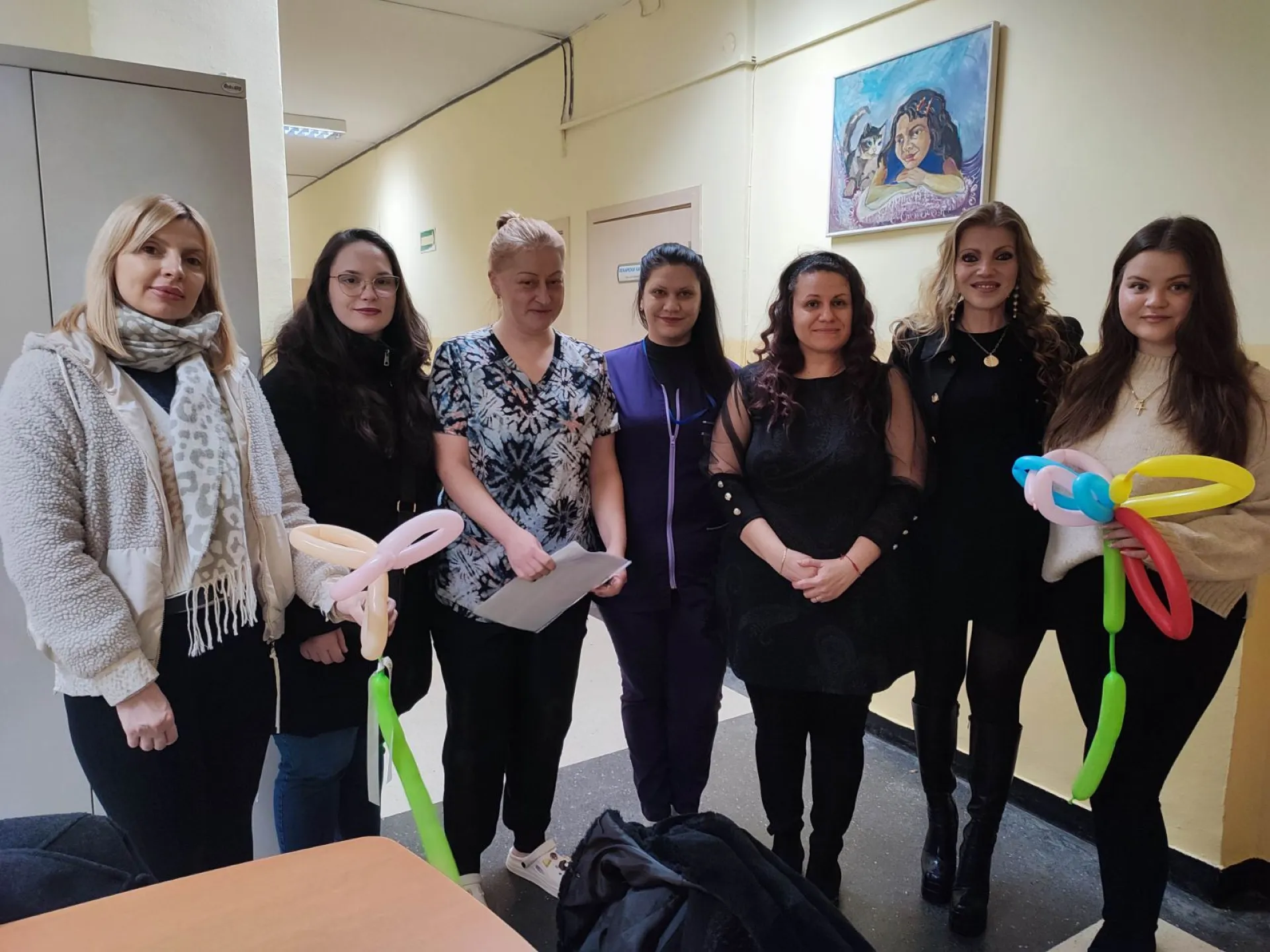 Катедрата по акушерски грижи дари средства на Детската онкохематология