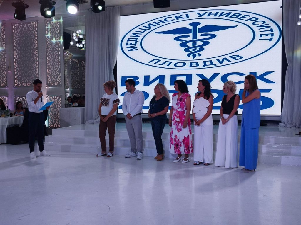 Абсолвентският бал на Медицински колеж засенчи „Аскеер“-ите