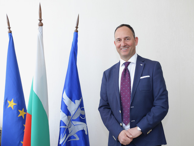 проф.Джамбазов