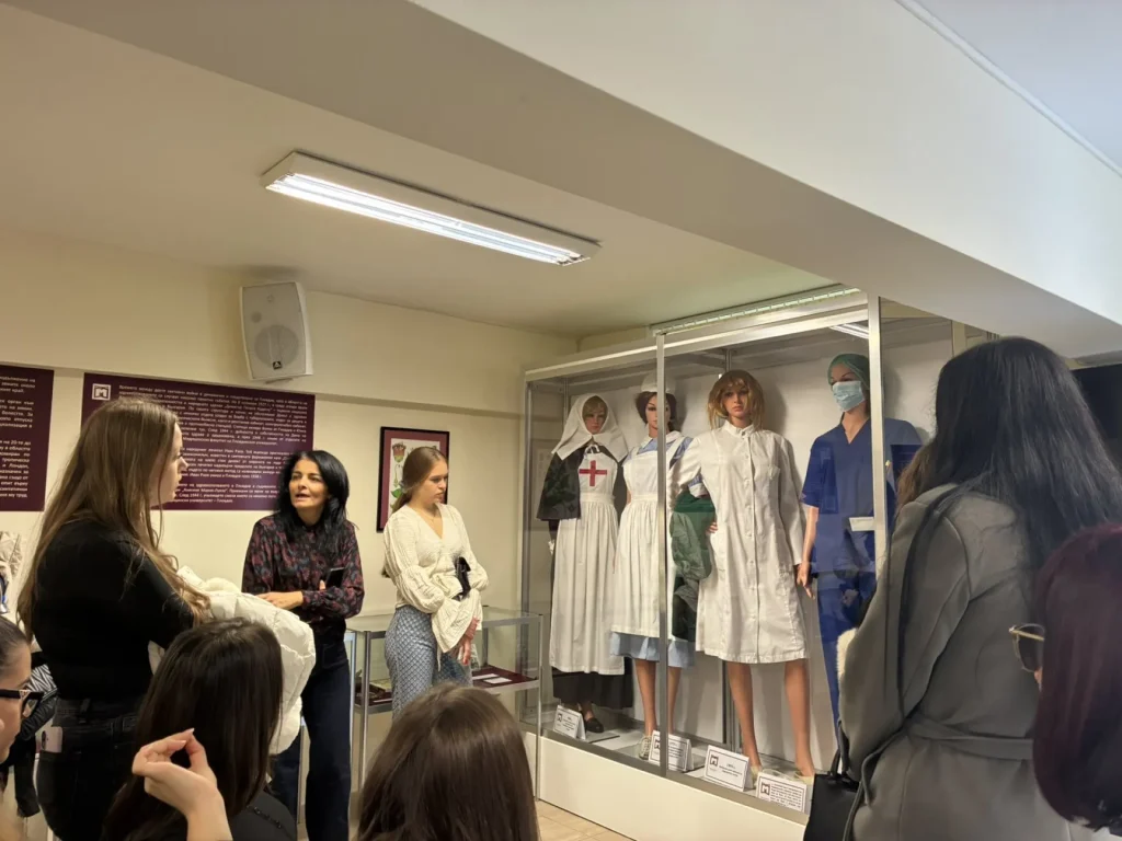 Ден на отворените врати: 150 гимназисти посетиха МУ-Пловдив