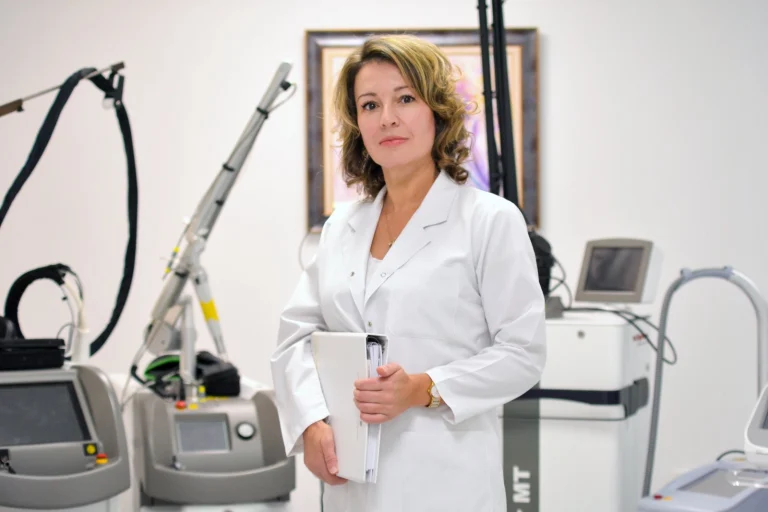 Д-р Магдалина Гюрова: Навременната консултация с дерматолог намалява риска от развитие на тежко акне с усложнения и трайни белези