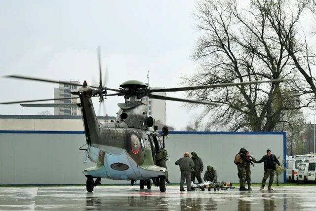 УМБАЛ „Свети Георги“ и авиационна база - Крумово със съвместна тренировка за спасяване на пострадали