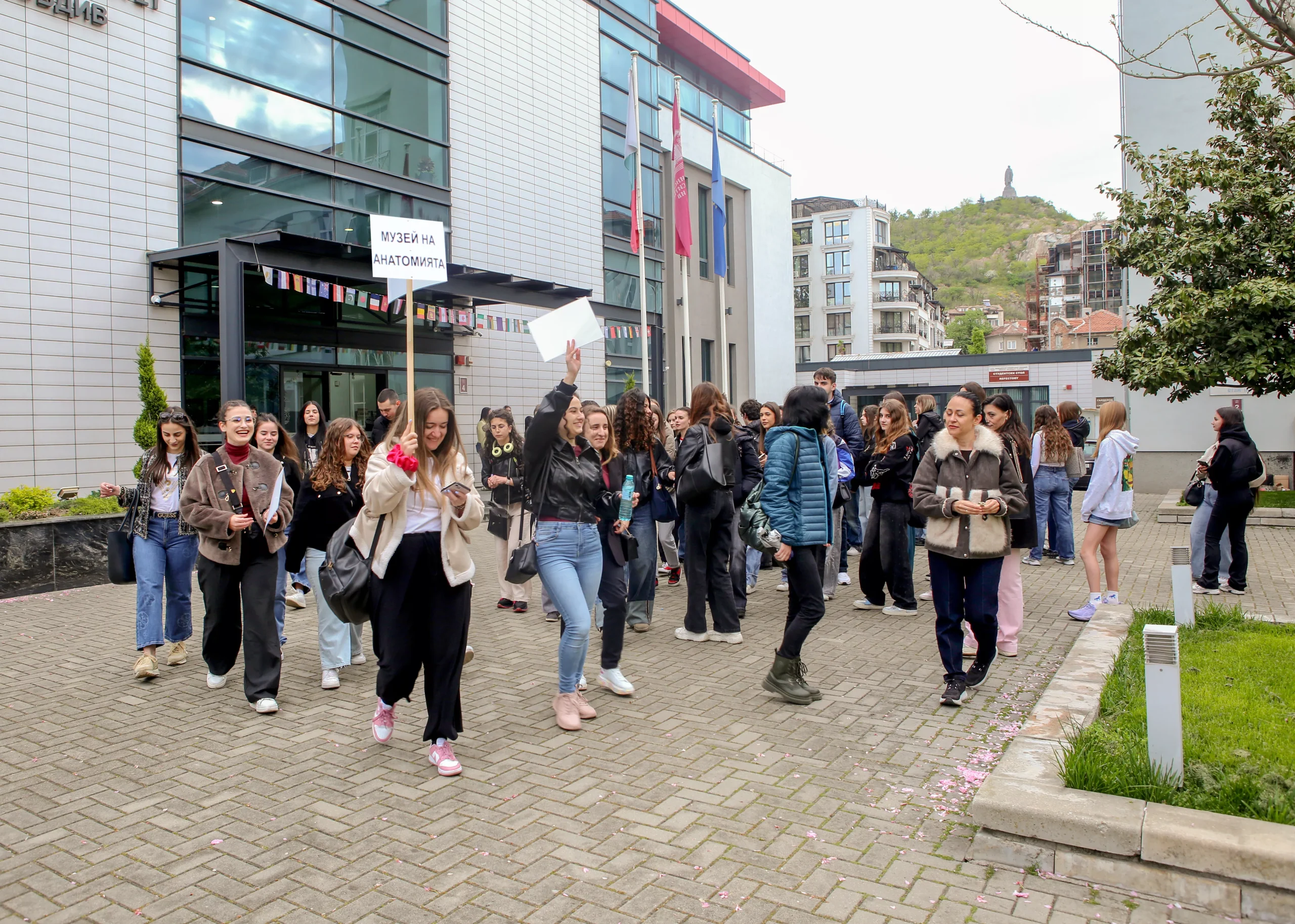 Сърцето на медицината бие под тепетата