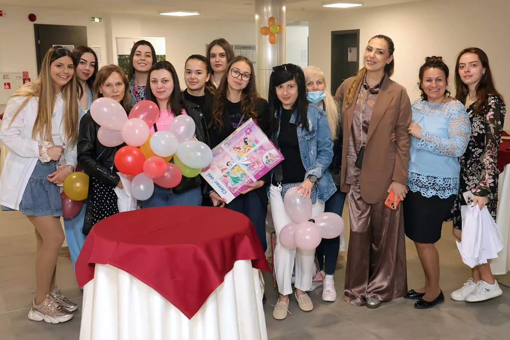 В Медицински университет – Пловдив отбелязаха Международният ден на акушерката